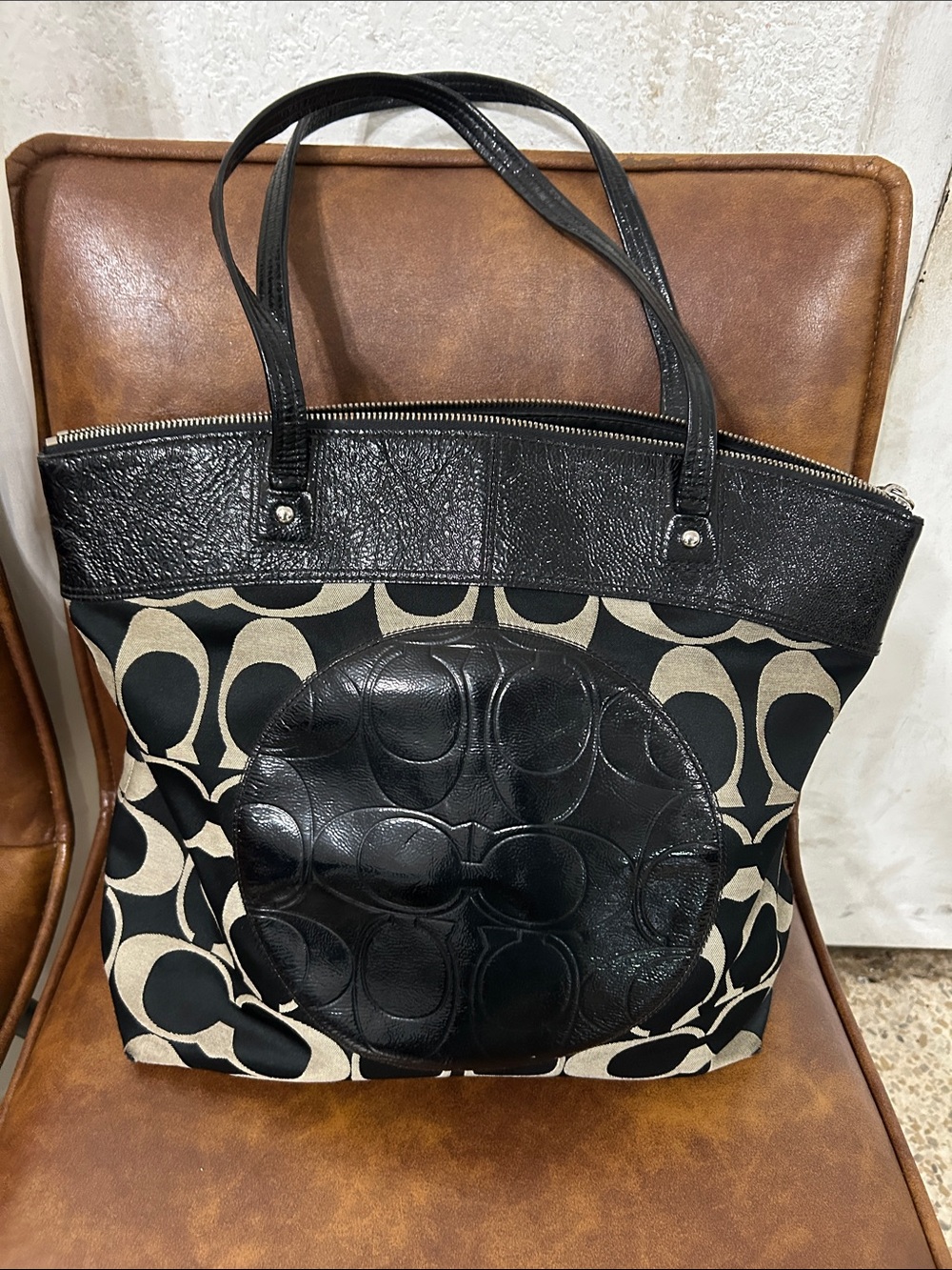 Coach Black and Cream Signature Pattern Tote Bag